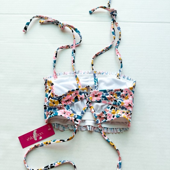 Xhilaration Floral Smocked Bandeau Lace Up
Back Bikini Top NWT - Picture 8 of 13